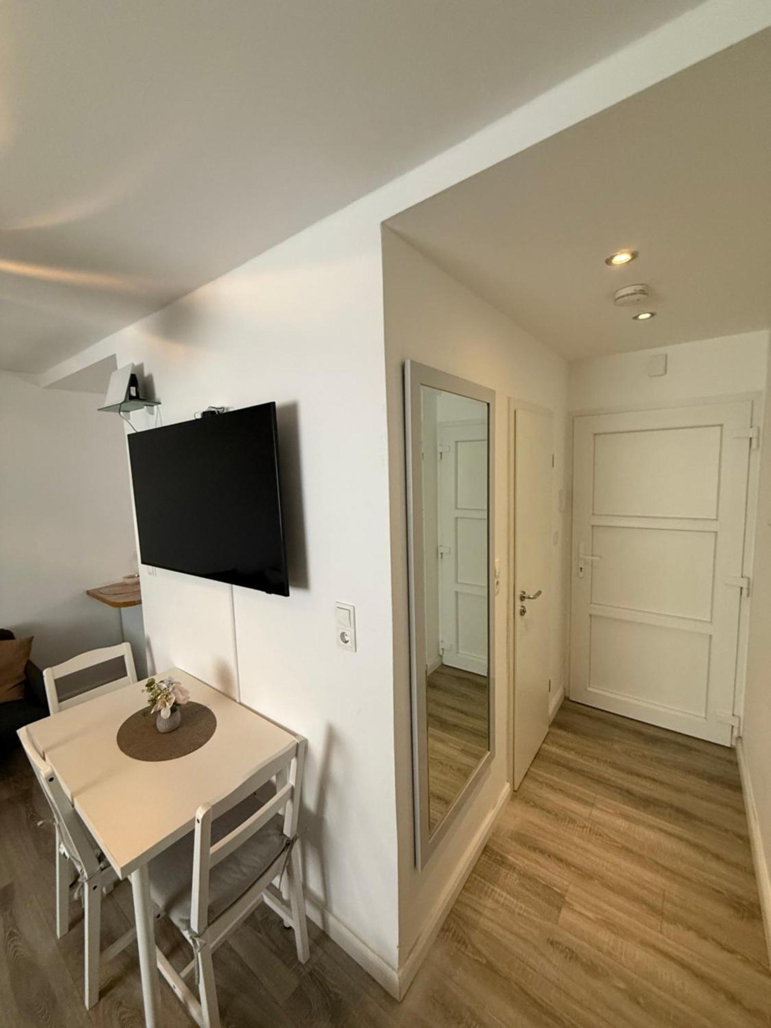 Ferienwohnung Centro 2 Бремерхавен Екстериор снимка